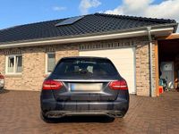 Gebraucht Mercedes C400 333 PS (244 kW) 2015 Blau Kombi