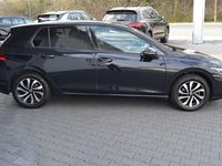 Gebraucht VW Golf VIII Active 150 PS (110 kW) 2022 Schwarz Limousine