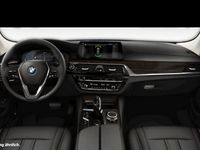 gebraucht BMW 530 e iPerformance Limousine Luxury Line+HEAD UP+LIVE COCKPIT PRO+SOFT CLOSE+