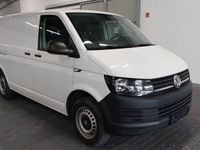 Gebraucht VW T6 114 PS (83 kW) 2018 Candyweiß Van