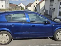 Gebraucht Opel Astra 105 PS (77 kW) 2007 Blau Limousine