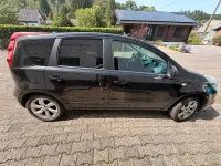 Gebraucht Nissan Note Acenta 88 PS (64 kW) 2010 Schwarz Kleinwagen