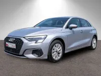 Gebraucht Audi A3 Sportback e-tron Ambiente 204 PS (150 kW) 2023 Florettsilber metallic Kleinwagen