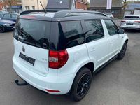 Gebraucht Skoda Yeti Monte Carlo 110 PS (80 kW) 2015 Bila laser/laser white SUV