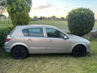 Gebraucht Opel Astra 105 PS (77 kW) 2005 Grau Kleinwagen