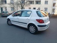 Gebraucht Peugeot 307 85 PS (62 kW) 2006 Weiß Kleinwagen