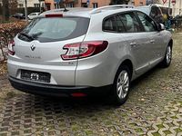 Gebraucht Renault Mégane III 120 PS (88 kW) 2013 Silber Kombi