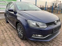 Gebraucht VW Polo Allstar 90 PS (66 kW) 2016 Blau Kleinwagen