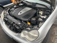 Usata Mercedes 220 2004 Andere farben Utilitaria