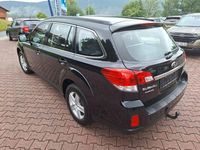 Gebraucht Subaru Outback Trend 150 PS (110 kW) 2012 Crystal black silica 04s SUV