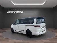 Gebraucht VW Multivan Edition 150 PS (110 kW) 2022 Weiß Van / Kleinbus