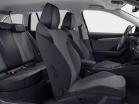 Gebraucht Skoda Octavia 150 PS (110 kW) 2026 Moonweiß perleffekt Limousine