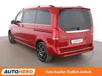 Gebraucht Mercedes V300 Avantgarde Edition 237 PS (174 kW) 2021 Hyazinthrot Van / Kleinbus