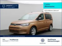 Gebraucht VW Caddy Life 102 PS (75 kW) 2024 Gold Van / Kleinbus