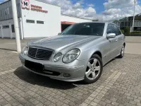 Brugt Mercedes E320 Avantgarde 204 HK (150 kW) 2004 Sølv Sedan
