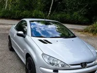 Gebraucht Peugeot 206 CC Platinum 109 PS (80 kW) 2005 Silber Cabrio