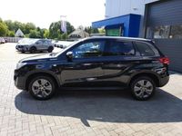 Gebraucht Suzuki Vitara 140 PS (102 kW) 2019 Schwarz (schwarzmet.) SUV