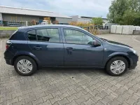 Gebraucht Opel Astra Selection 90 PS (66 kW) 2009 Grau Limousine