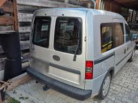 Gebraucht Opel Combo 75 PS (55 kW) 2004 Silber Van / Kleinbus