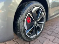 Neu Skoda Octavia RS 265 PS (194 kW) 2025 Grau Kombi