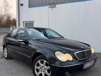 Gebraucht Mercedes C240 170 PS (125 kW) 2004 Grün Limousine