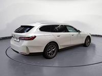 Neu BMW 520 Sport Line 197 PS (144 kW) 2025 Weiß Kombi