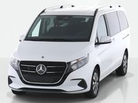 Gebraucht Mercedes V220 163 PS (119 kW) 2024 Weiß Van / Kleinbus
