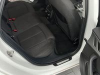 Gebraucht Audi A6 Sport 177 PS (130 kW) 2013 Weiß Kombi