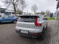 Gebraucht Volvo XC40 R-Design 261 PS (191 kW) 2020 Glacier silver SUV