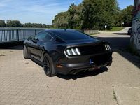 Gebraucht Ford Mustang GT 421 PS (309 kW) 2017 Grau Coupé