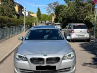 Second-hand BMW 520 184 CP (135 kW) 2012 Argintiu Berlinǎ