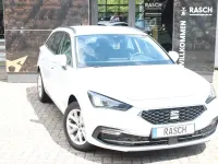 Gebraucht Seat Leon Style 150 PS (110 kW) 2023 Weiß Limousine