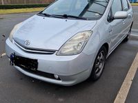Gebraucht Toyota Prius 75 PS (55 kW) 2008 Silber Kleinwagen
