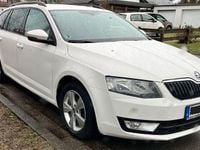 Gebraucht Skoda Octavia Elegance 105 PS (77 kW) 2015 Weiß Kleinwagen