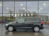 gebraucht VW Touran 2.0 TDI SCR DSG Highline S-HE/NAV/ACC/LED