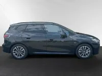 Gebraucht BMW 220 Active Tourer M Sport 163 PS (119 kW) 2025 Black sapphire Van / Kleinbus