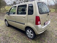 Gebraucht Opel Agila 60 PS (44 kW) 2004 Gold Van / Kleinbus