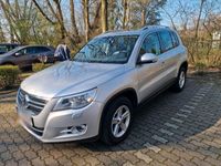 gebraucht VW Tiguan 2.0 TDI DPF Automatik/Leder/Panorama/Kamera/Nav