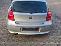 Gebraucht BMW 116 122 PS (89 kW) 2007 Grau Kleinwagen