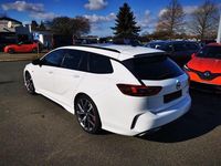 Gebraucht Opel Insignia 230 PS (169 kW) 2022 Jade weiss/arktis weiss Kombi