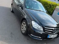 Gebraucht Mercedes C220 170 PS (125 kW) 2011 Schwarz Limousine