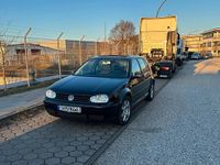 Gebraucht VW Golf IV 75 PS (55 kW) 2003 Schwarz Kleinwagen
