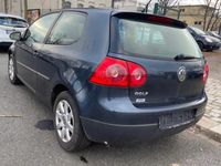 Gebraucht VW Golf V 80 PS (58 kW) 2007 Blau Kleinwagen