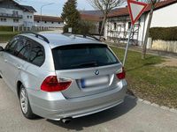 Gebraucht BMW 320 163 PS (119 kW) 2007 Silber Kombi