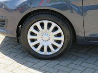 Gebraucht Ford Fiesta Trend 80 PS (58 kW) 2013 Blau Limousine