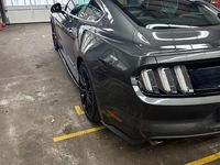 Gebraucht Ford Mustang GT 421 PS (309 kW) 2016 Grau Coupé