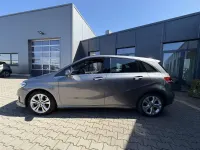 Gebraucht Mercedes B200 Urban 156 PS (114 kW) 2017 Grau Kleinwagen