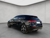 Gebraucht Mercedes A200 Advanced 163 PS (119 kW) 2026 Kosmosschwarz metallic Limousine