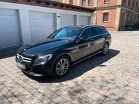 Gebraucht Mercedes C220 Avantgarde 170 PS (125 kW) 2017 Schwarz Kombi