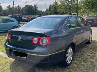 Gebraucht VW Passat Highline 116 PS (85 kW) 2006 Blau Limousine